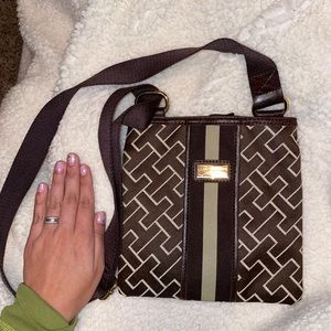 Tommy Hilfiger crossbody